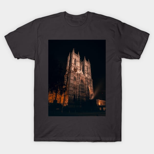 Westminster Abbey - London T-Shirt by Scala Ad Astra Forum